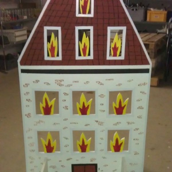 Brandend huis